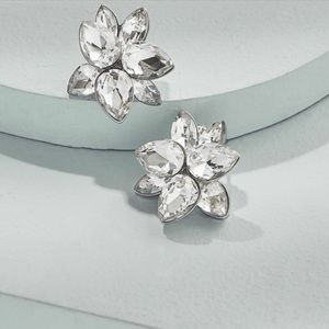 Olive + Piper // Versailles Stud Earrings